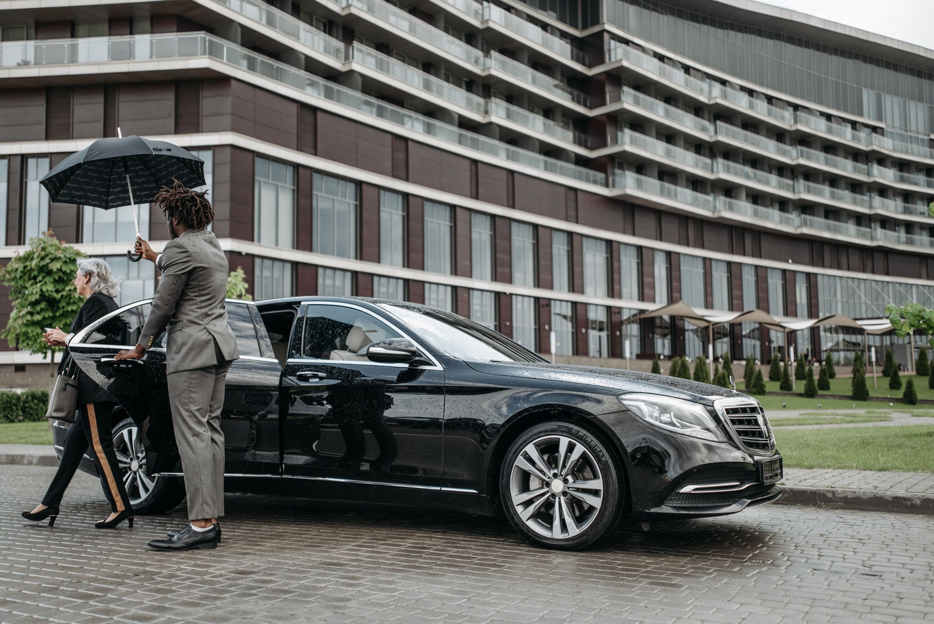 Chauffeur privé équipe à Montauban